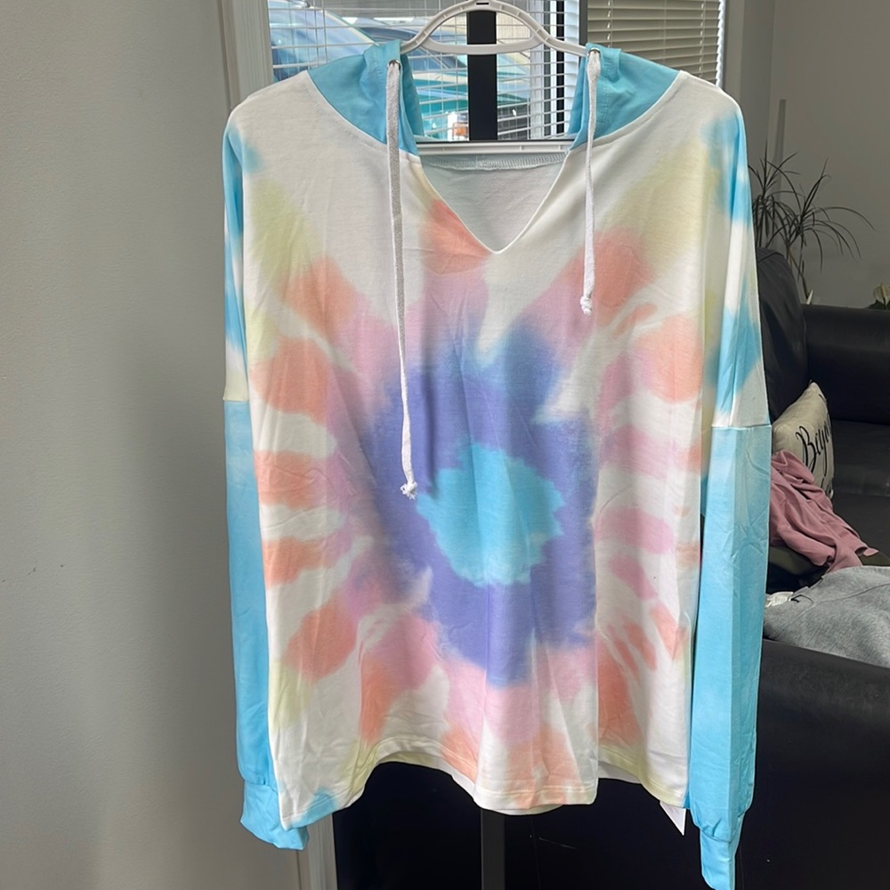 Tie-dye sweatshirt with hood. Brand new!